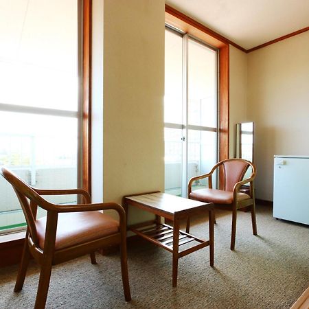Onosou Hotel Onjuku Buitenkant foto