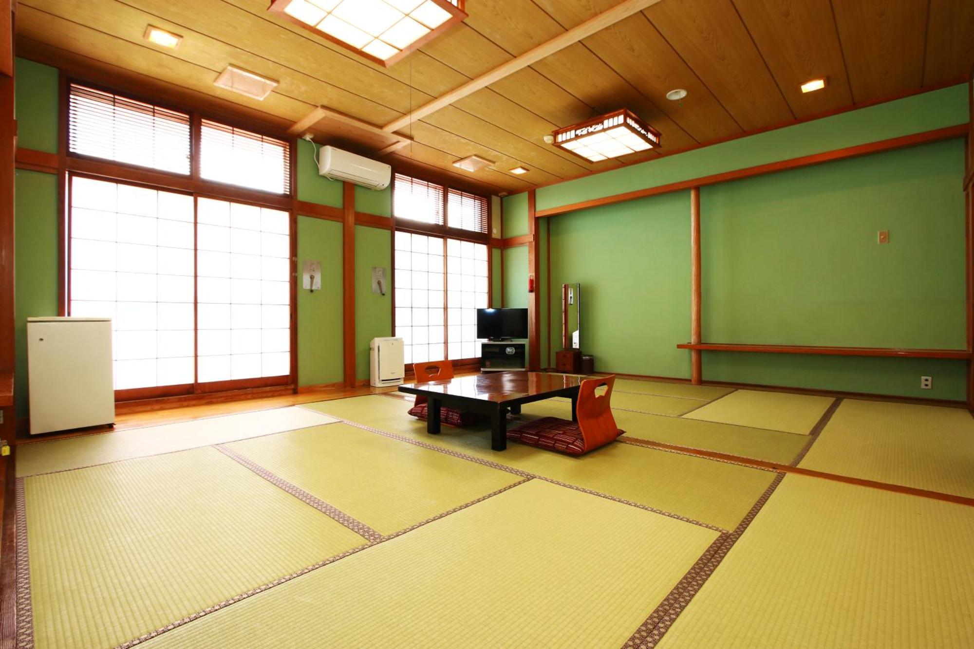 Onosou Hotel Onjuku Buitenkant foto